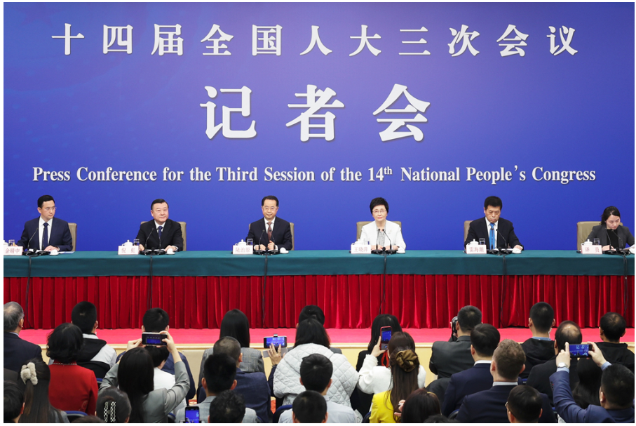 十四届全国人大三次会议民生主题记者会-住房和城乡建设部部长倪虹答记者问